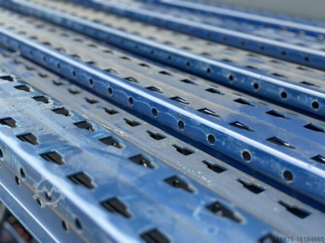 Pallet racking system Racking high-bay warehouse Mecalux / 25.3 lfm. / St.: 2.300x1.100mm / Tr.: 2.700 mm