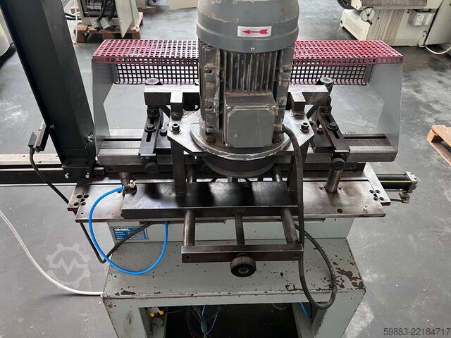 Mehrspindelbohrmaschine COMEC FMC 900