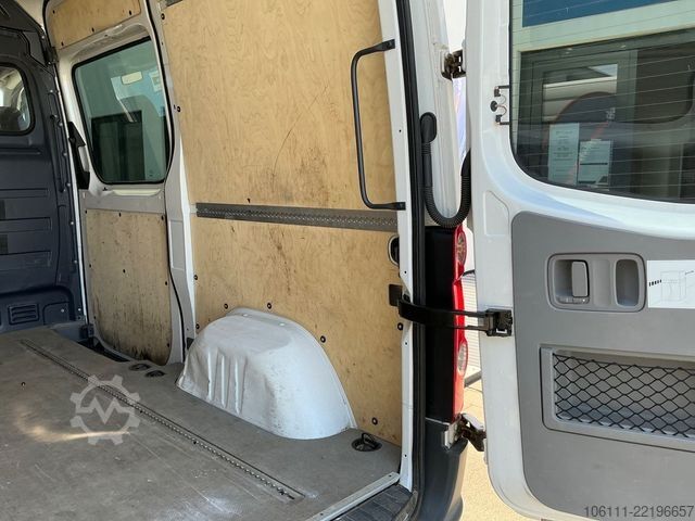 Minibus VW Crafter Kasten 35 kurz L1H2 Hochdach
