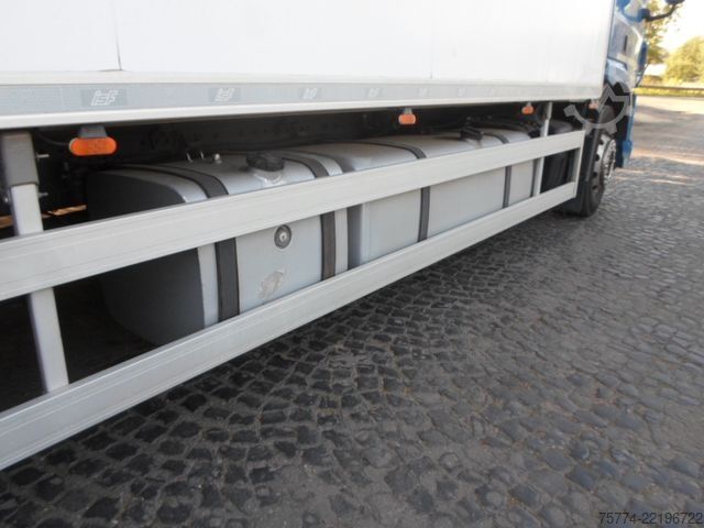 Refrigerated truck DAF CF 410/6x2/ Tiefkühler Lamberet