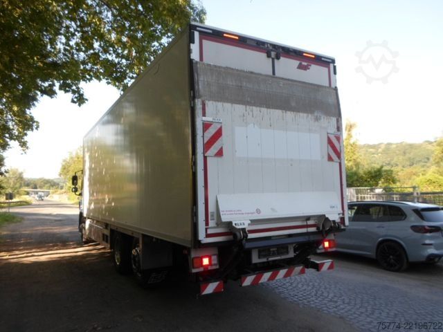 Refrigerated truck DAF CF 410/6x2/ Tiefkühler Lamberet