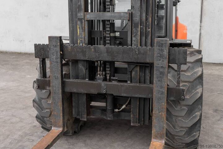 Forklift Ausa C 250 H X4