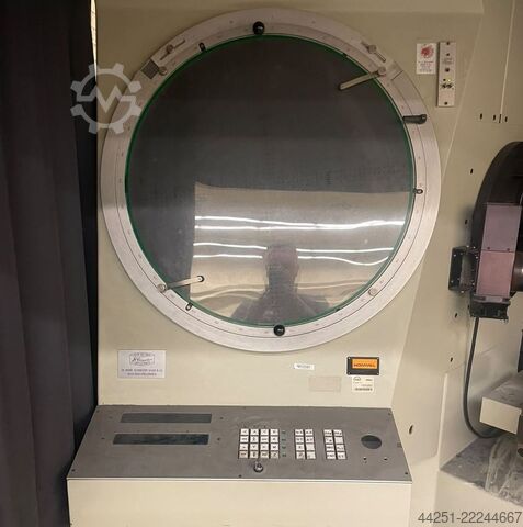 Horizontaler Messprojektor Dr. Schneider ST 600