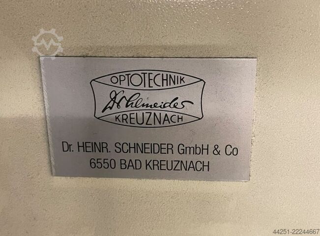 Horizontaler Messprojektor Dr. Schneider ST 600