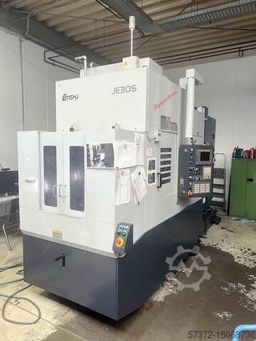 CNC Bearbeitungszentrum Enshu Je30S