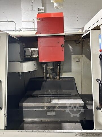 VERTIKALES BEARBEITUNGSZENTRUM Cincinnati Arrow VMC 750