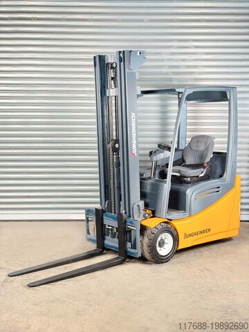 Elektro 3-Rad Jungheinrich EFG 215 - Service Neu - Batterie 96% - Triplex