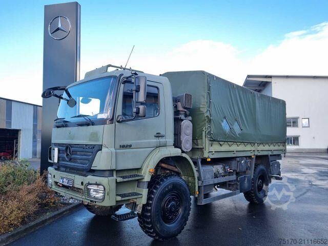 Schiebeplane Mercedes-Benz Axor 1829 A 4x4 Pritsche/Plane 10 Stück