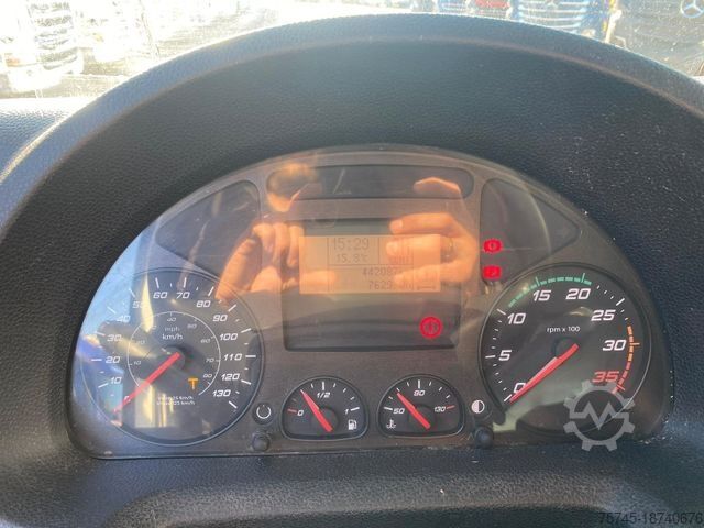 Box truck IVECO EUROCARGO 120E250 * MOTORSCHADEN * SCHLAFKABINE