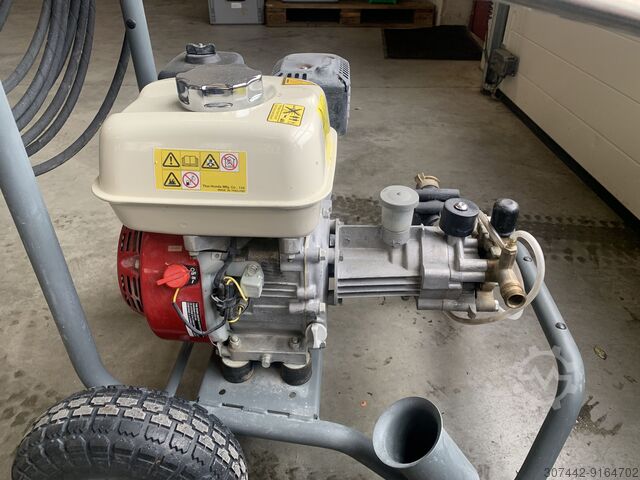 Hochdruckreiniger mit Verbrennungsmotor Kärcher HD 7/15 G