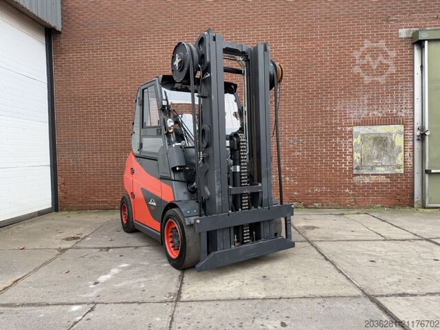 Elektro 4 Rad-Stapler Linde E60-01