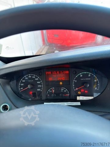 Kleinbus IVECO 50 C 17 Heckniederflur 13 + 10 - AC - Automatik