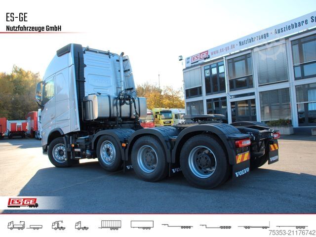Schwerlast LKW/SZM VOLVO FH 551 8x4 Tridem VLA (Luftfederung)