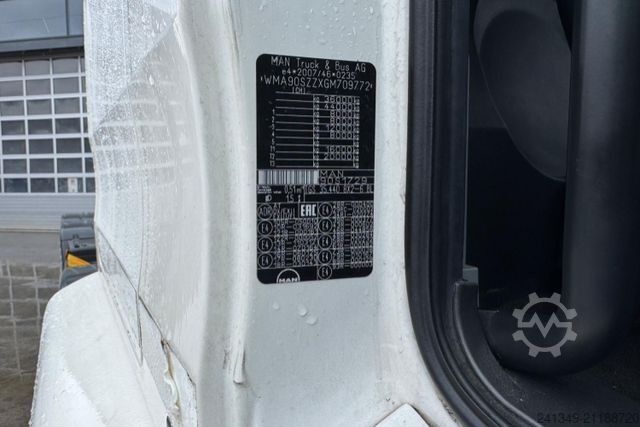 LKW-Fahrgestell MAN TGS 35.440 8x2