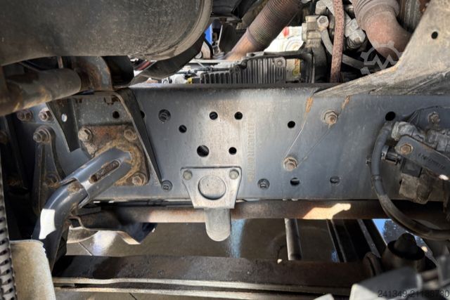 Standard SZM MERCEDES-BENZ Actros 1846 4x2 ADR