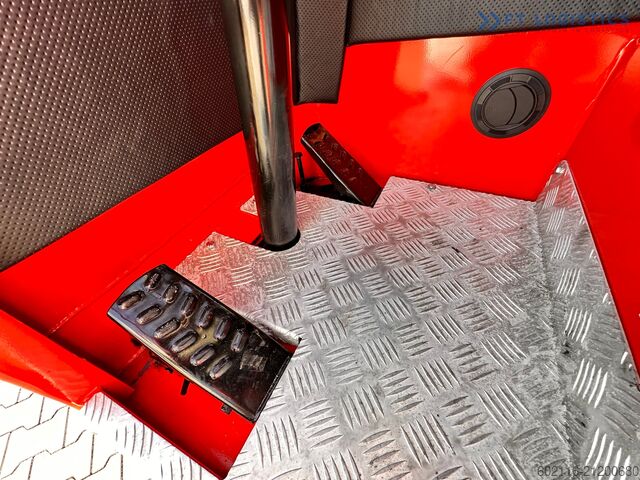 4-way forklift truck Combilift C4000 / TRIPLEX / 9300MM / GAS / TOP1