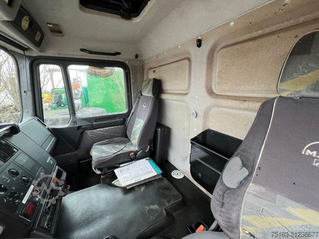 Saugwagen MAN F2000 26.360 6x2 Saug + Spülwagen Wiedemann + Re