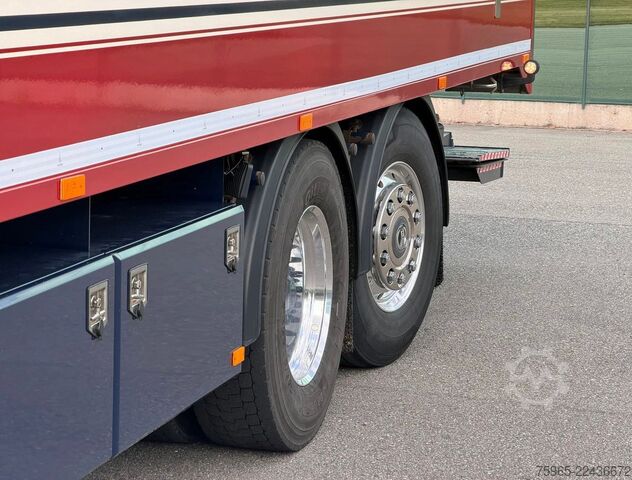 Box truck VOLVO FH 13.500 I-PARK COOL FULL AIR HEIWO ISOLATED BO