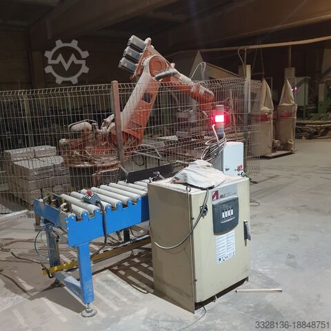 Pellet press Bühler