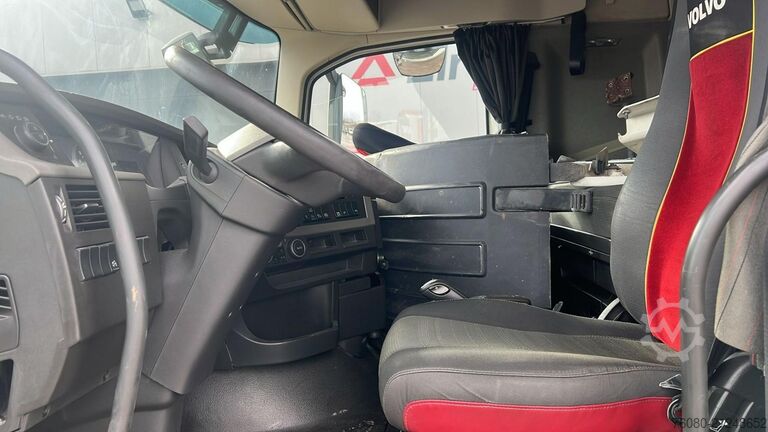 Standard-SZM Volvo FH 460 (CLEAN CHASSIS / GOOD CONDITION / LOW KM...