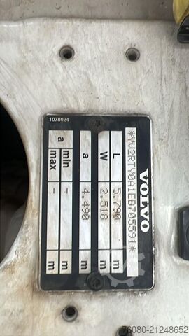 Standard-SZM Volvo FH 460 (CLEAN CHASSIS / GOOD CONDITION / LOW KM...