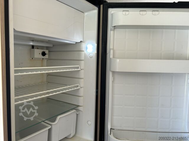 Kastenwagen Wohnmobil / Campervan Fiat Ducato Weinsberg Carabus 600 K|2023 EURO 6 | Venditore professionale