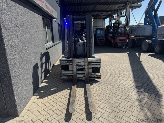 Still RX70-40 Triplo 400 Freelift / Sideshift / Fork positioner Container Truck Deutz Diesel 2014 STILL RX70-40 Triplo 400 Freelift / Sideshift / Vorkversteller ContainerTruck Deutz Diesel 2014