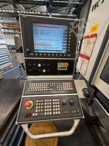 Universal-Bearbeitungszentrum AXA VHC-2-1760-XTS