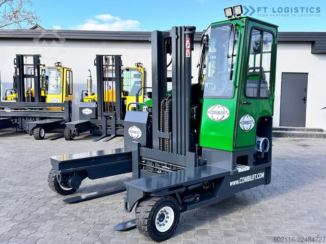 4-Wege-Gabelstapler Combilift C4000 / TRIPLEX / 4900MM / GAS