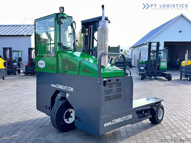 4-Wege-Gabelstapler Combilift C4000 / TRIPLEX / 4900MM / GAS