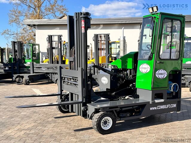 4-Wege-Gabelstapler Combilift C4000 / TRIPLEX / 4900MM / GAS