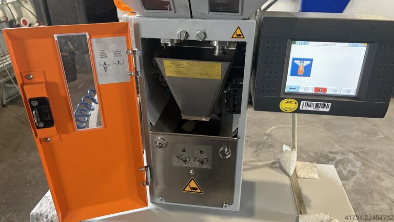 Dosiergerät Motan Gravicolor 30 GRAVInet