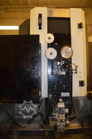MAKINO DUO 43 Drahterodiermaschine (Draht-EDM) MAKINO DUO 43 WIRE