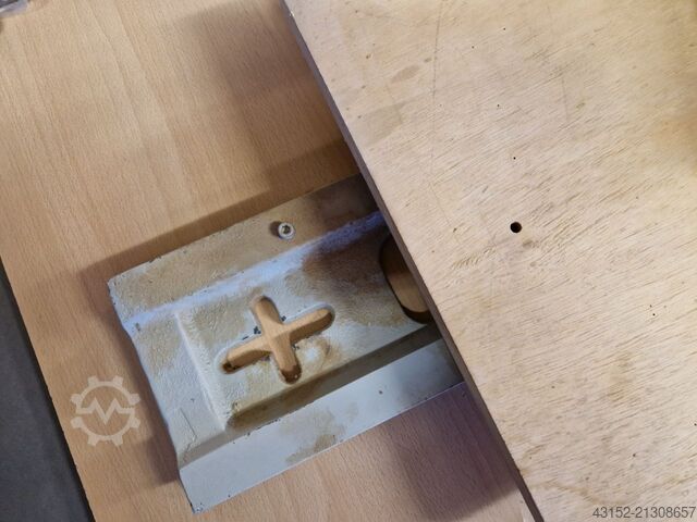 Zapfenschneid- und Schlitzapparat Panhans 1376