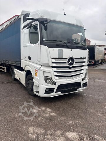 Standard SZM Mercedes-Benz Actros 1845