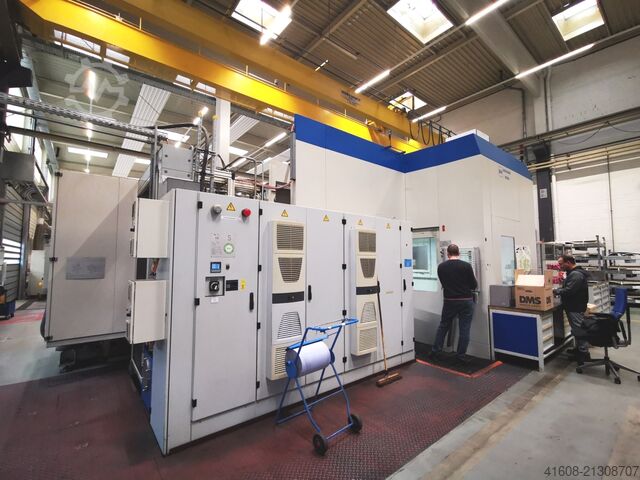 Universal-Bearbeitungszentrum BURKHARDT + WEBER MCR 900 HVC