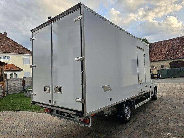 Van Fiat Ducato MAXI 35 Sandwichkoffer 4,9 Meter Navi