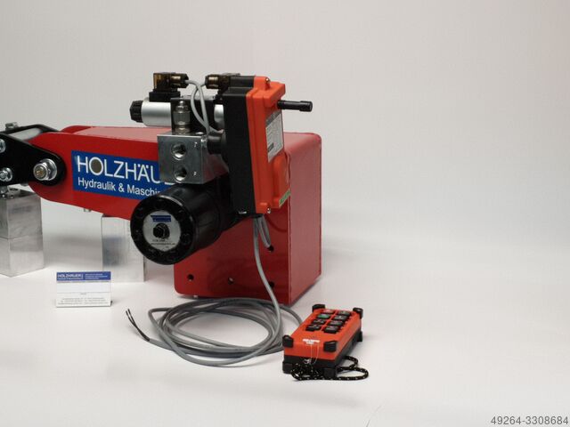 Hydraulic cable winch radio 1700 kg pull HOLZHÄUER Maschinenbau GmbH HAW1700-EV-Funk