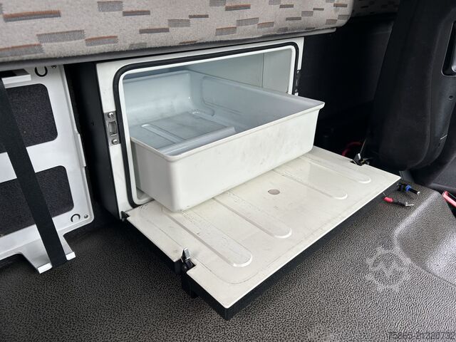 Curtain sided DAF CF 370 FA / 698 dkm / Curtainside / Loadlift / ...