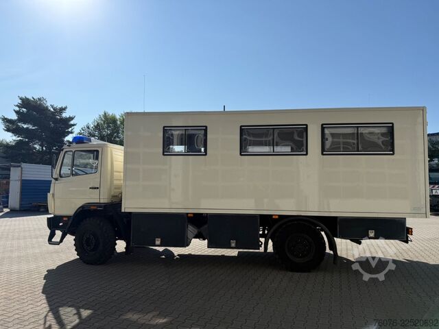 LKW mit Kofferaufbau MERCEDES-BENZ 917 A 4x4 Allrad Einzelbereift 6m Koffer Klima