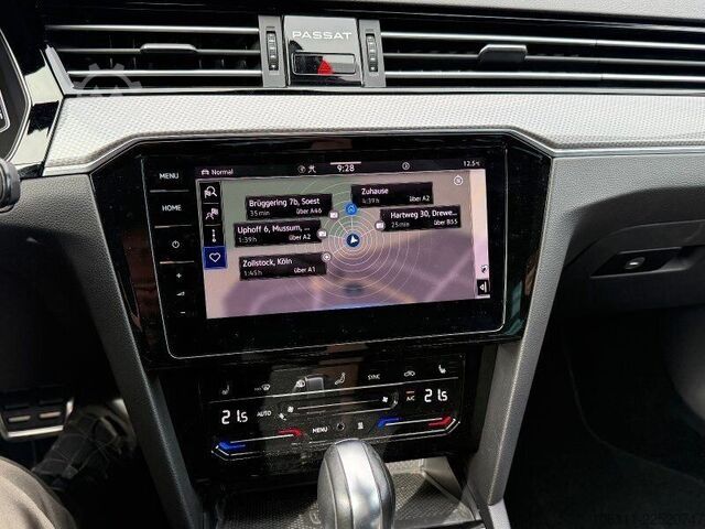 Kleinbus VW Passat Variant Alltrack 4Motion 2.0 TDI HeadUP