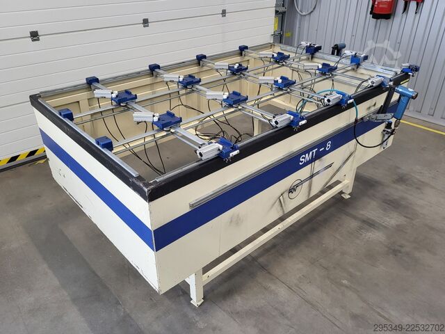 Georgische Stangenmontagetisch BENJ WERFELI SMT-8