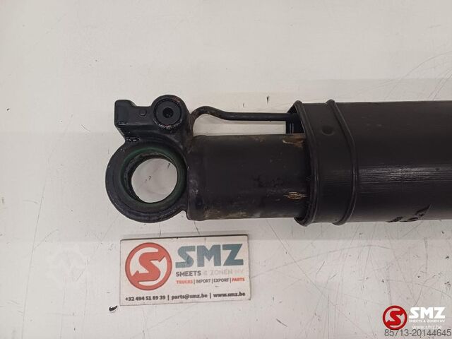 Chassis part Volvo Occ cabinekantelcilinder Volvo