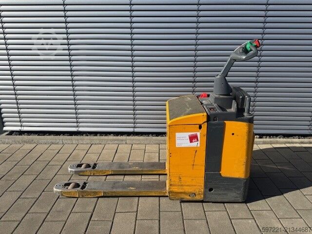 Elektrische Niederhubwagen Jungheinrich ERE 120