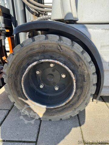 Electric - 3 wheels Still RX 20-16