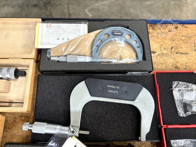 Lot of micrometers Bow Gauge Screws 