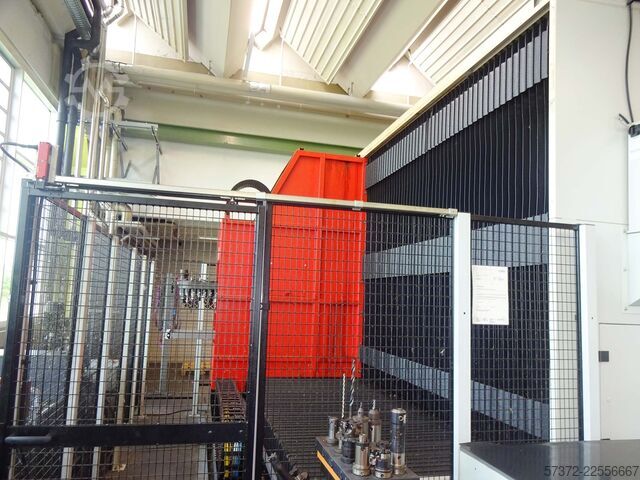 CNC Bearbeitungszentrum Matec 30 HV