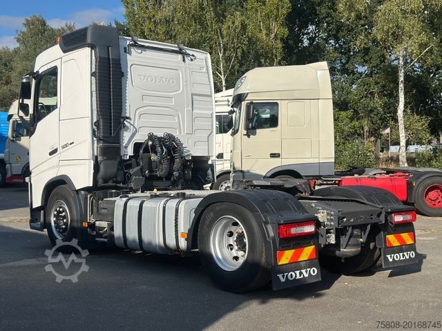 Standard tractor unit VOLVO FH500 Flachdach Kipphydraulik ACC