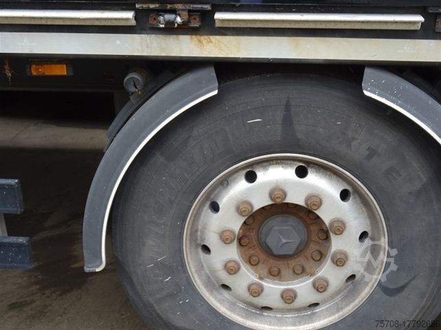 Beverage trailer 7,7 m Böse Tandem Schwenkwand*2to LBW*Alu Felgen