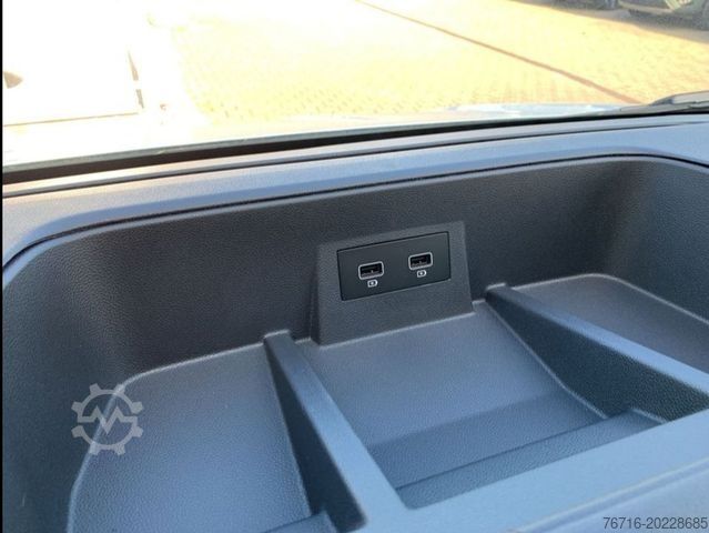 Panel van RENAULT Trafic KOMFORT  L1H1  3,0t dCi 150 EDC RFK + PDC